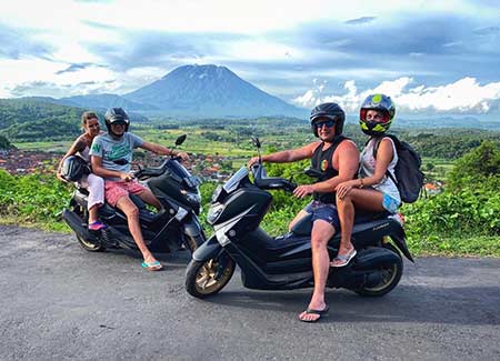 Pair bike ride