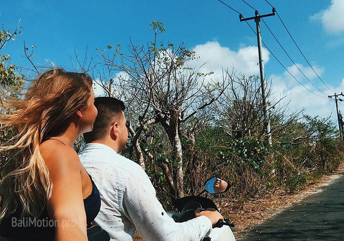 Tour des touristes en vélo