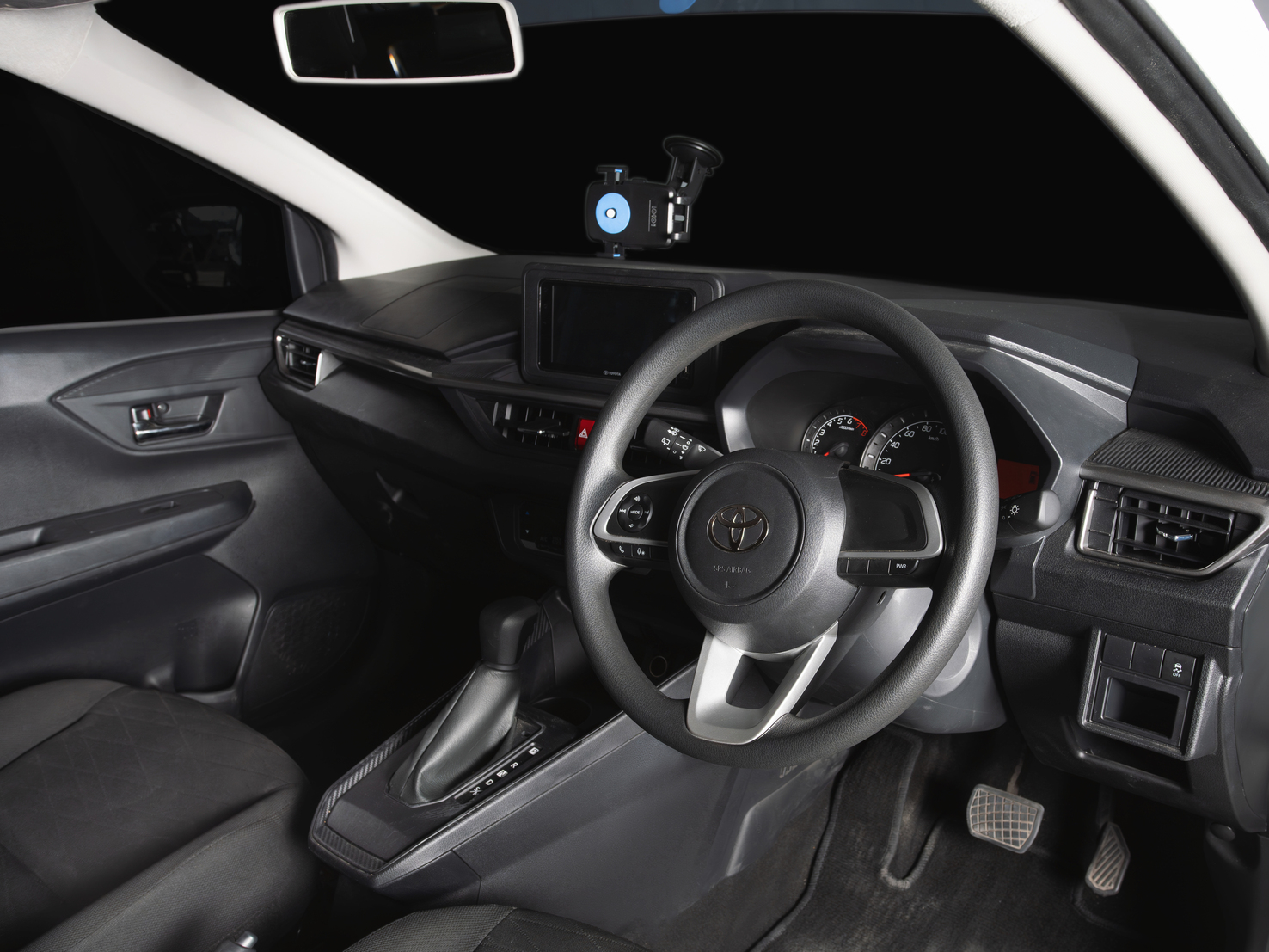 Alquiler de Toyota Agya - photo 2
