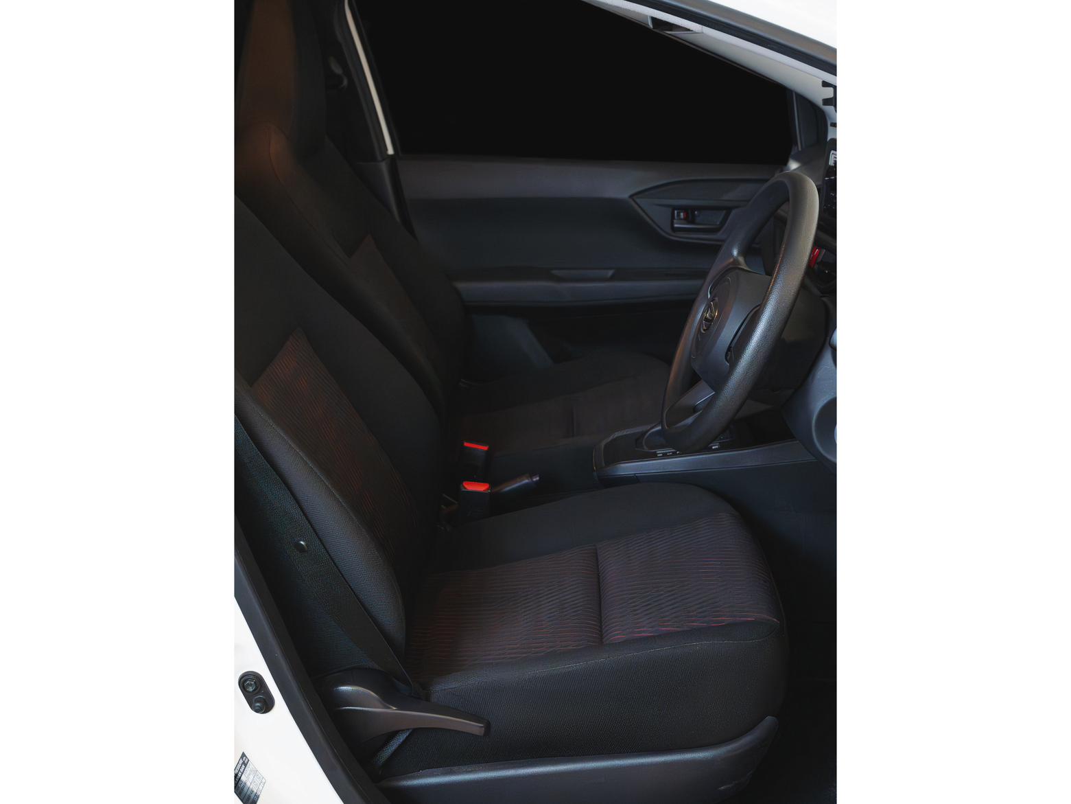 Аренда авто Daihatsu Ayla (белая) -  фото 3