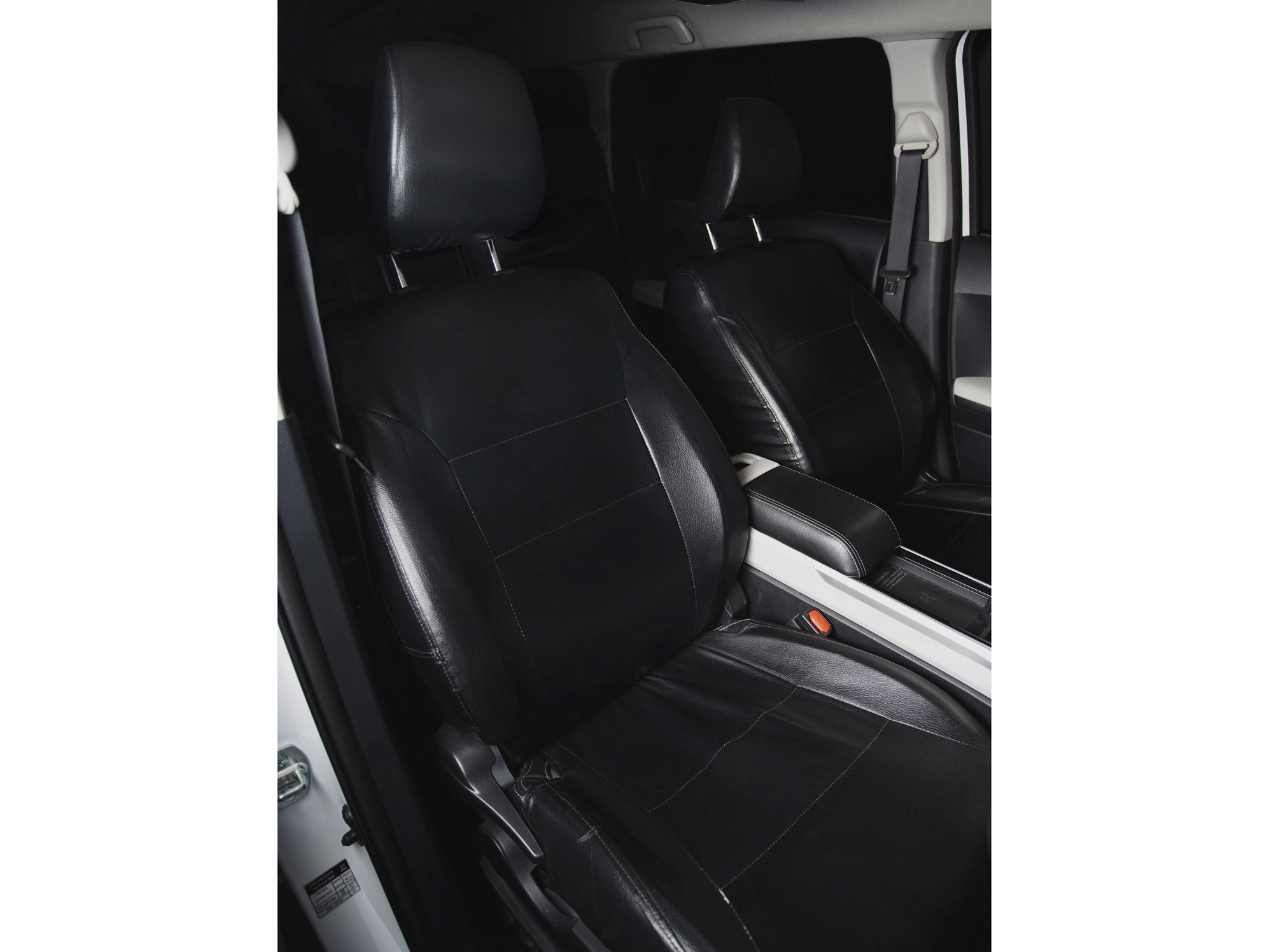 Mieten Sie einen Toyota Veloz -  photo 3